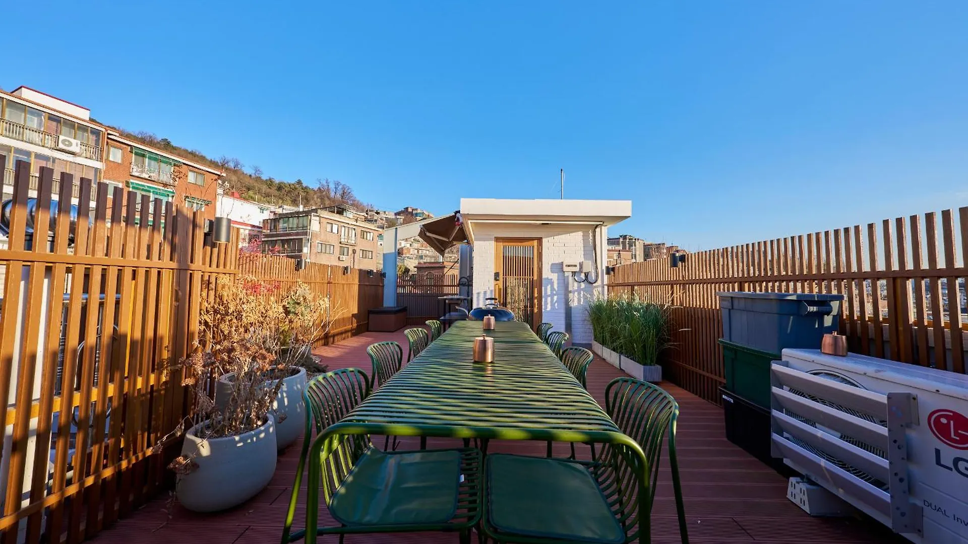Ht Tailored Service Urban Retreat Gym And Garden Дом отдыха